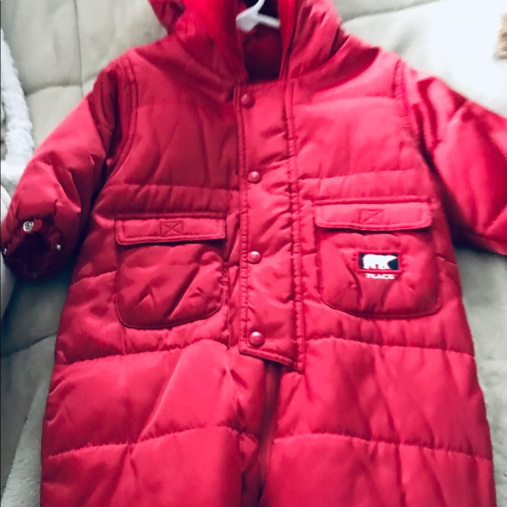 2 snow suits. Red, Navy Blue